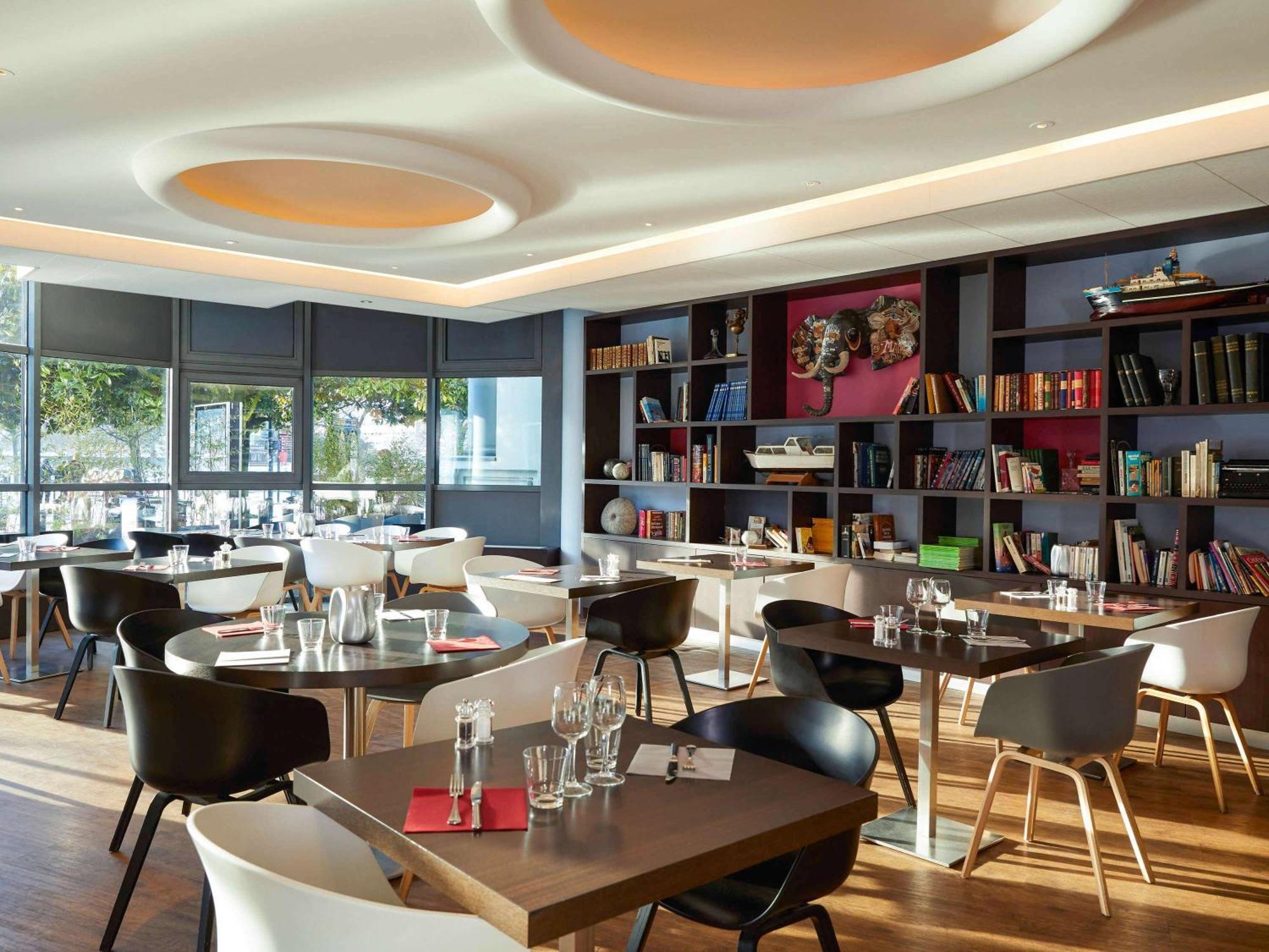 Mercure Nantes Centre Gare Exteriör bild