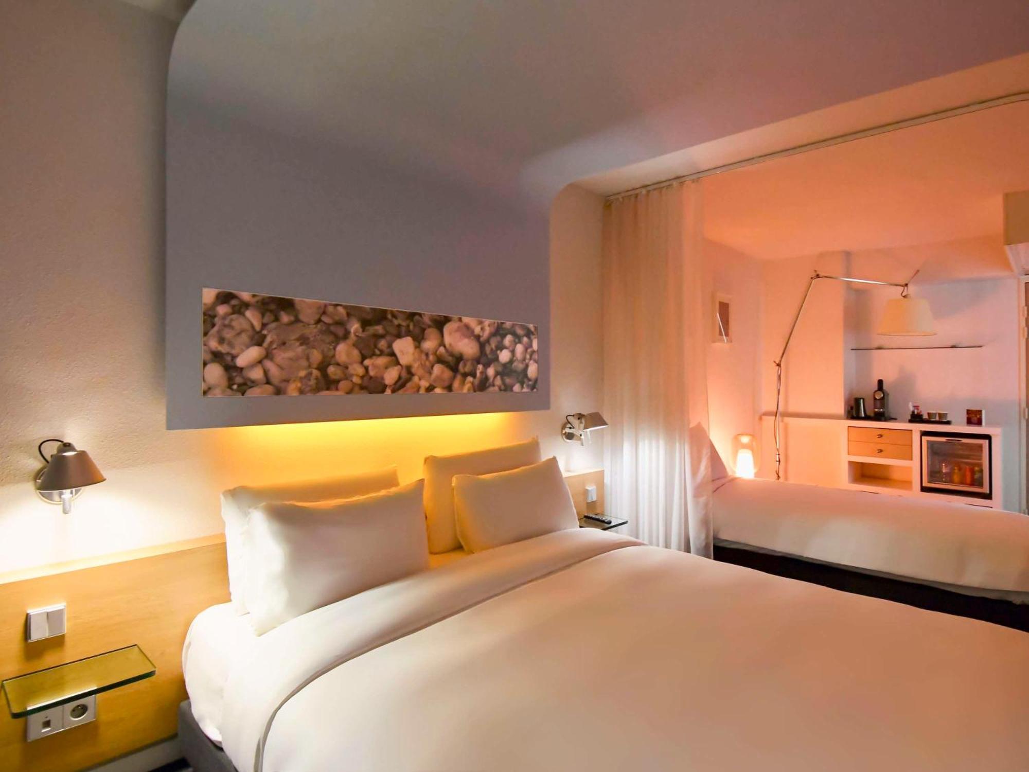 Mercure Nantes Centre Gare Exteriör bild